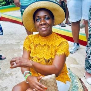 Meet your Posher, Maureen